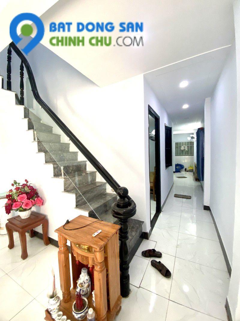 NHÀ 2 TẦNG ĐÚC MẶT TIỀN PHẠM THỊ GIÂY VÀI BƯỚC CHÂN - HẺM XE TẢI QUAY ĐẦU - GIÁP QUẬN 12 - GIÁ NHỈNH 3 TỶ