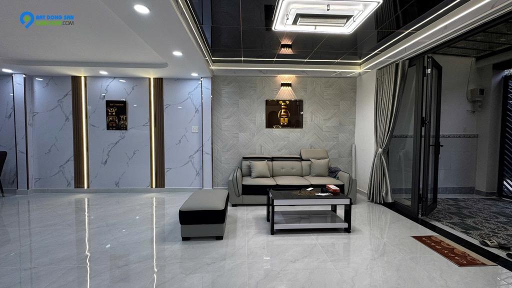 NHÀ 2 TẦNG MỚI ĐẸP – GẦN 100M² – XE HƠI TỚI NHÀ – FULL NỘI THẤT – TÂN THỚI NHẤT, Q12 - 5.99 Tỉ