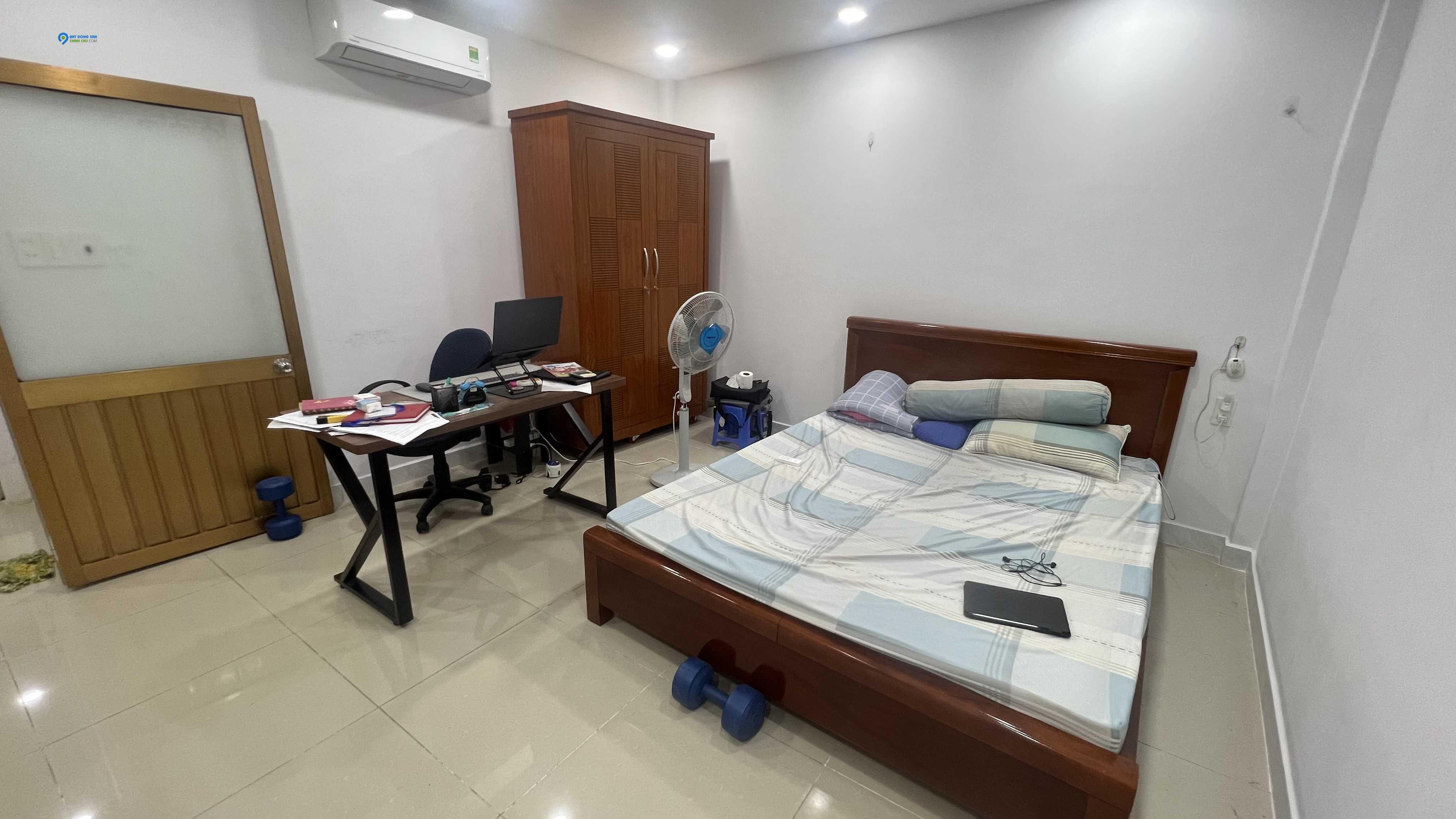 NHÀ BÙI QUANG LÀ  PHƯỜNG 12 GÒ VẤP - 65TR/M2- NGANG 4MX16M-DTCN72M2 - GIÁ NHĨNH 4 TỶ