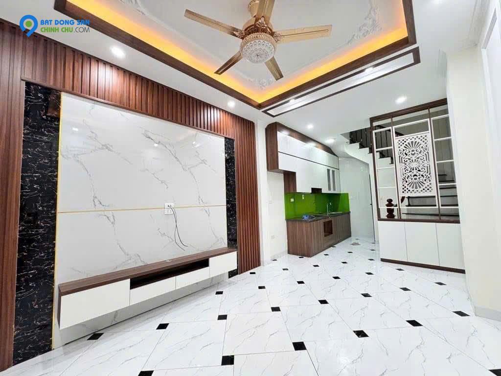 NHÀ CỔ NHUẾ_5 TẦNG, MT 3.5M_ OTO ĐỖ CẠNH_Ở NGAY_7.1 TỶ