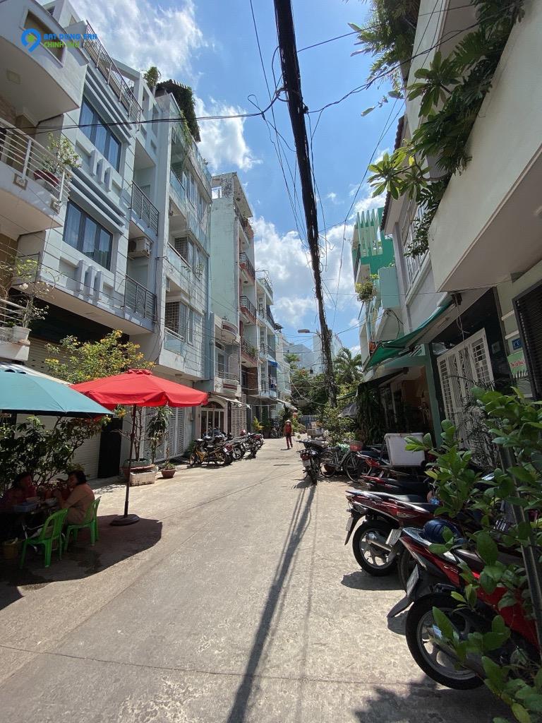 NHÀ ĐẸP NGUYỄN THỊ TẦN NGAY CHỢ RẠCH ÔNG TRUNG TÂM Q8 - HẺM  XE HƠI VÀO NHÀ – SỔ VUÔNG VỨC HOÀN CÔNG ĐỦ - 50M2 – CHỈ TỪ 8 TỶ