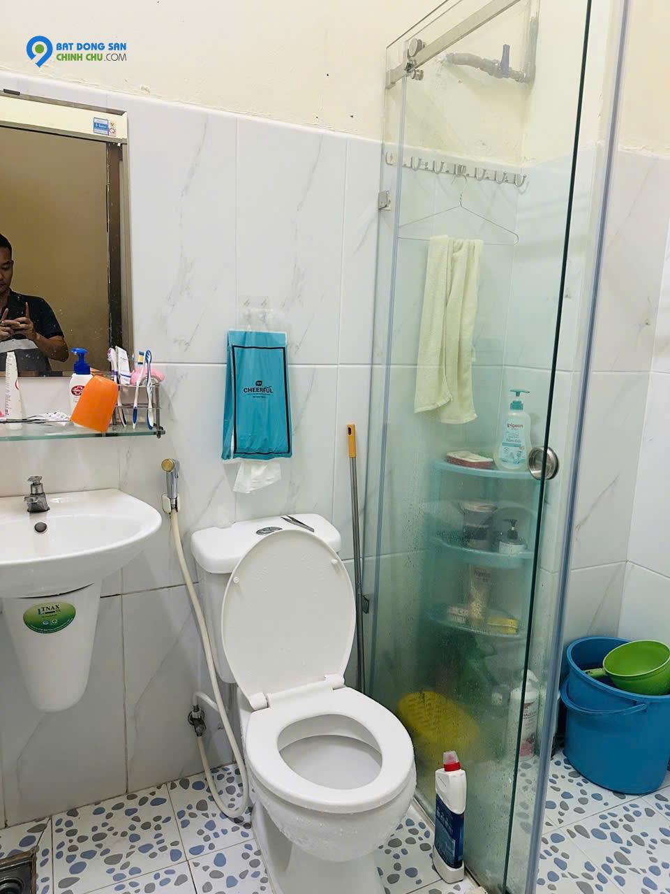 NHÀ HBG 2TẦNG 70M2 NGANG 5M SHR HOÀN CÔNG ĐỦ GIÁ 6,3TỶ