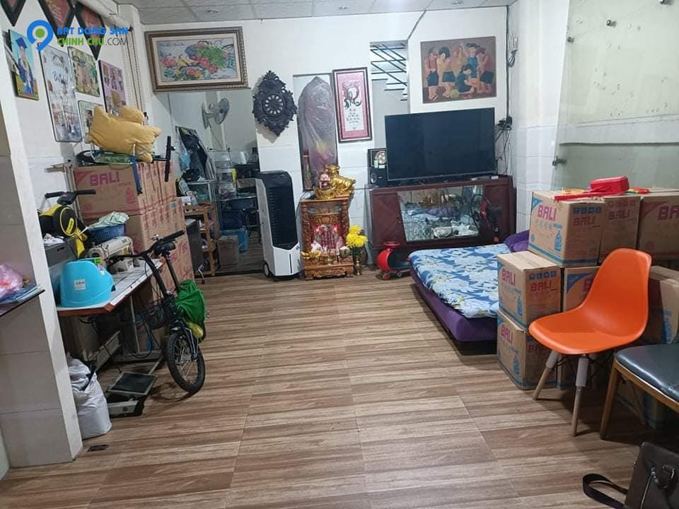 Nhà 2 Tầng ,MTKD Hẻm 6m , Trần Xuân Soạn , Rộng 45m2 , Ngang 4.1m , chỉ 5,55 tỷ