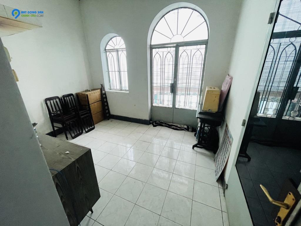 Nhà 2 tầng hẻm 3 gác đường Dương Văn Cam, Linh Tây, Thủ Đức. Ngay chợ Thủ Đức