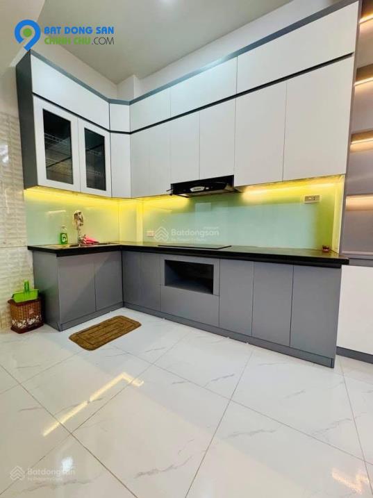 Nhà Trường Chinh - Chủ cần bán gấp - THANG MÁY - XÂY MỚI - 9 tỷ 7