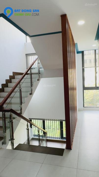Nhà đẹp, mới tinh khu phố tây đường Quốc Hương Thảo Điền - 4 lầu, xây mới