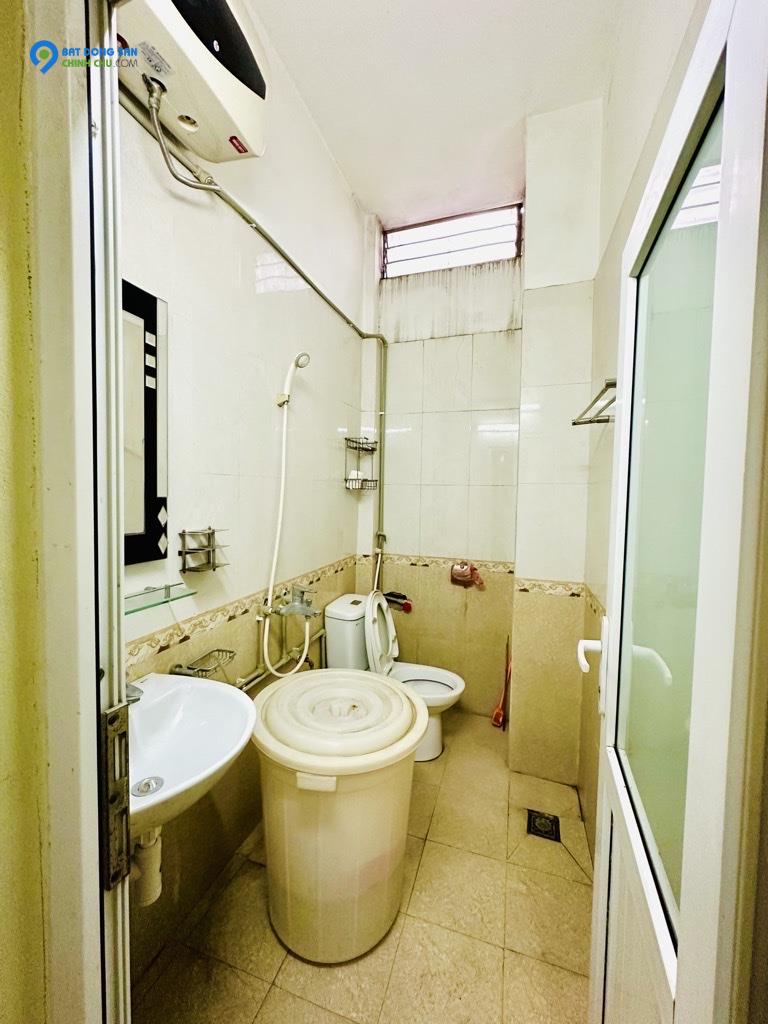 Nhà phân lô chùa bộc,2 thoáng trước sau,DT30m-5T-MT3.9m giá chỉ 7.1 tỷ