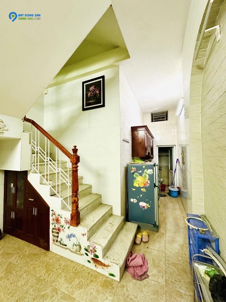 Nhà phân lô chùa bộc,2 thoáng trước sau,DT30m-5T-MT3.9m giá chỉ 7.1 tỷ