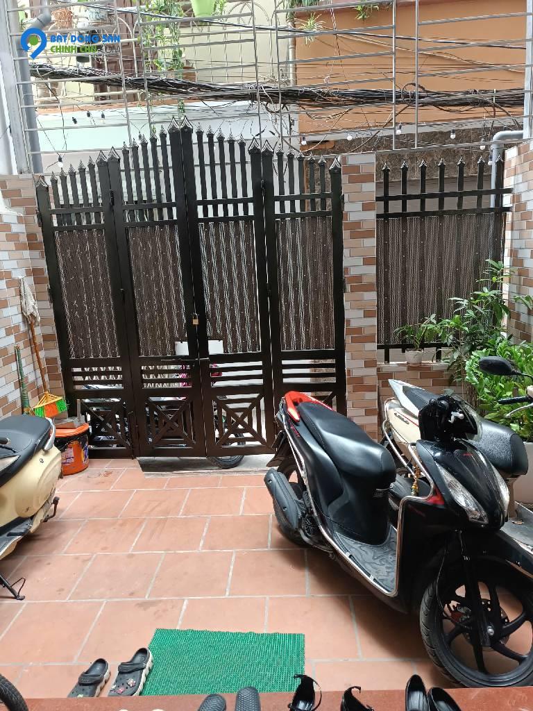 Nhà phố Yên Hoà - 2 mặt thoáng - gần chợ, trường học, tiện ích ngập tràn - 5 Tầng 6 Phòng ngủ, DT 80m2 giá nhỉnh 15 tỷ