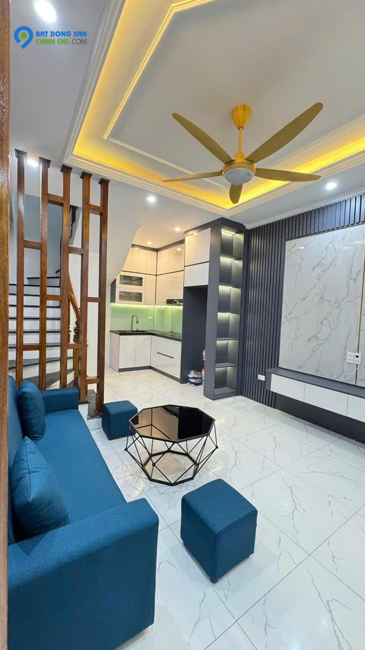 PHỐ PHẠM NGỌC THẠCH - Chỉ 6,1 tỷ có nhà sổ đỏ hơn 30m x 3PN mới tinh, nội thất xịn về ở ngay