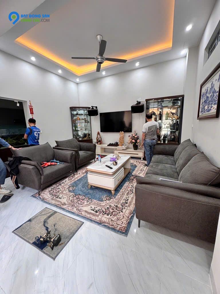 Phân lô Đền Lừ - Hoàng Mai 55m2, MT 10m x 4 tầng, lô góc 3 thoáng kinh doanh, ô tô tránh