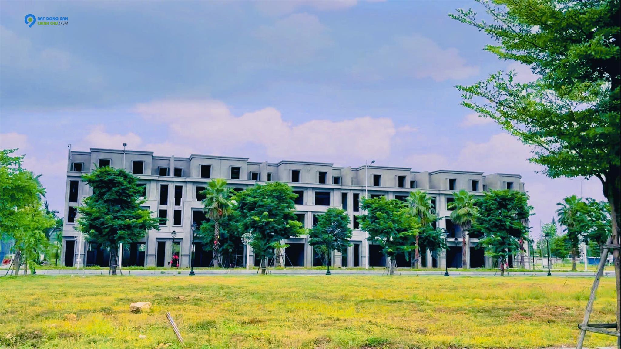 Shophouse mặt tiền Đại lộ Thời Đại – Nhận nhà chỉ với 50%, sổ đỏ lâu dài từng căn