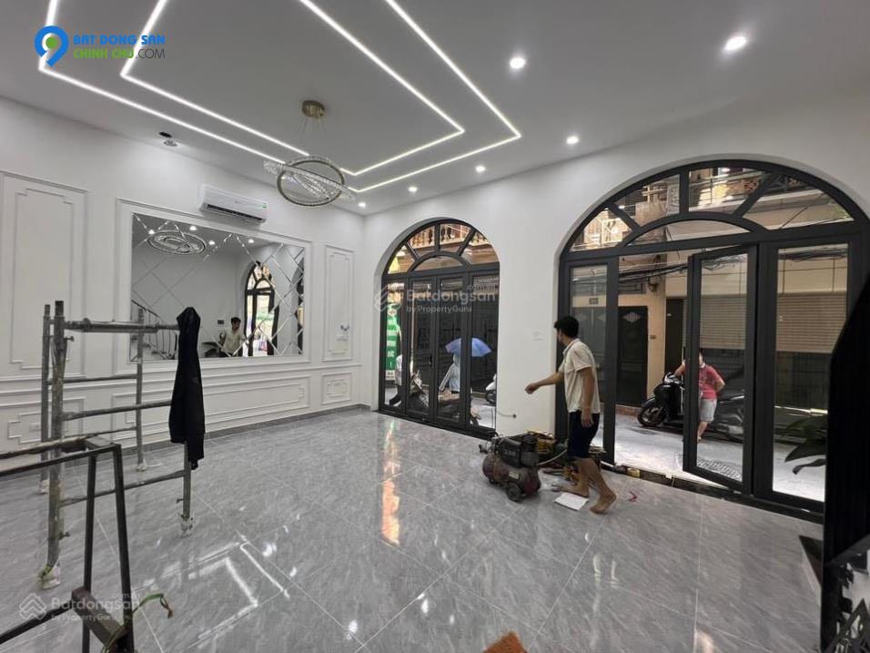 Siêu hiếm! Bán nhà Thịnh Hào 1, ngõ rộng 5m, oto đỗ cửa, KD VIP, 45m2, 4T, MT 6.5m, chỉ 10. X tỷ