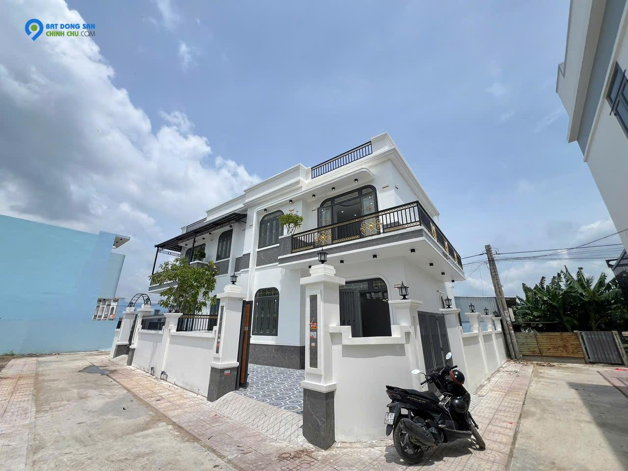 VILLA ĐÁNG XUỐNG TIỀN