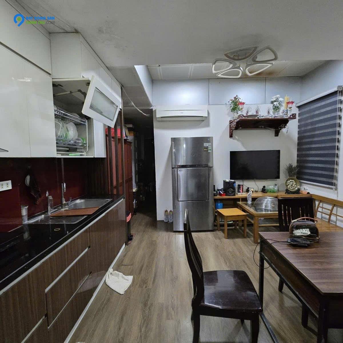 VIP MẶT PHỐ BA ĐÌNH – 130m² – 9 TẦNG THANG MÁY – Ô TÔ TRÁNH – VỈA HÈ RỘNG – KINH DOANH CỰC ĐỈNH