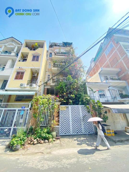 Xuất cảnh CHDV 15 phòng mặt tiền 93 đường số 49 Tân Quy Q7 giá 27.4 tỷ