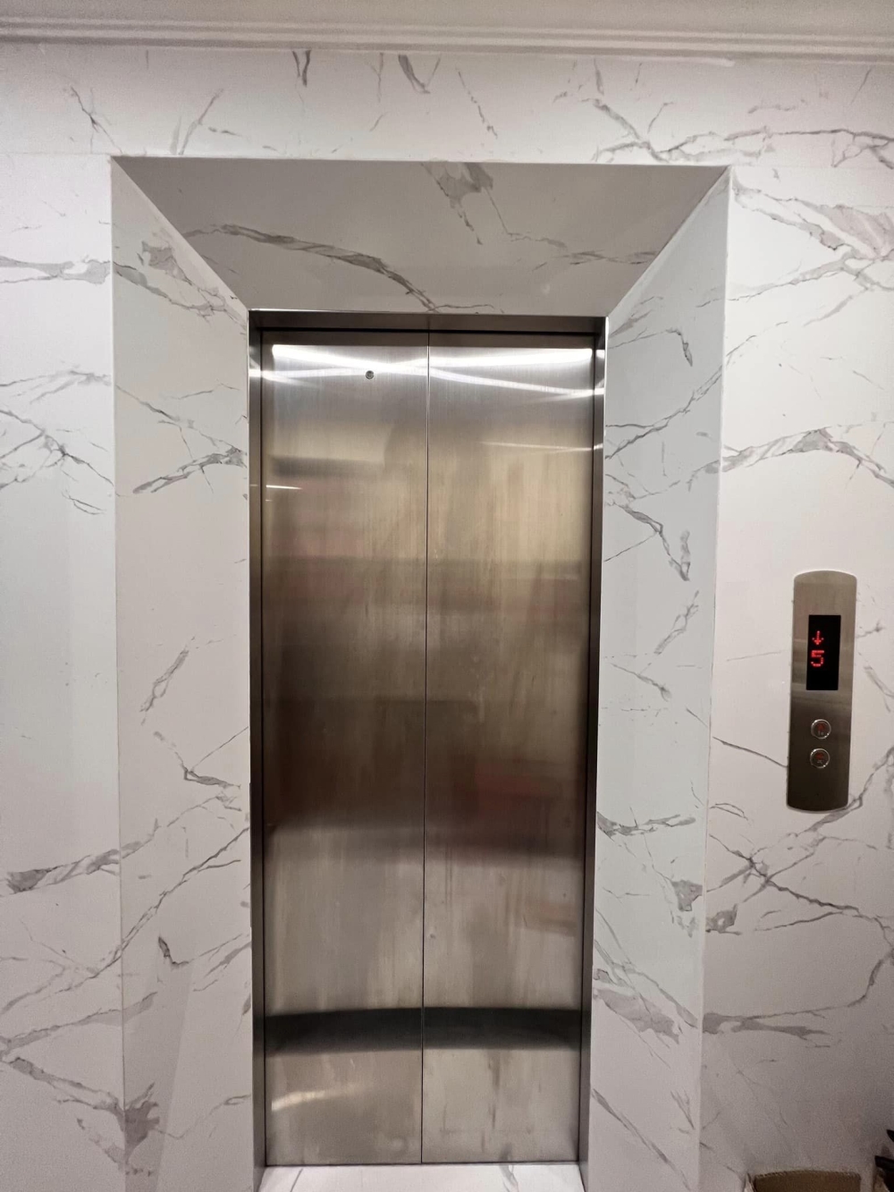 💥 PHÂN LÔ Ô TÔ TRÁNH, TRẦN QUANG DIỆU. 60M2 6T THANG MÁY MT 6M, GARA, CHỈ 19 TỶ 💥